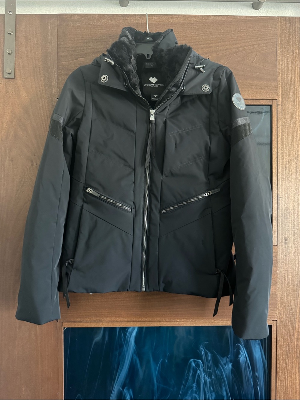 Obermeyer Women’s Black Resort Jacket